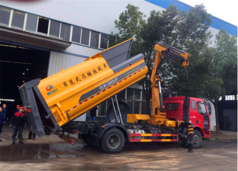 解放吊裝式壓縮垃圾車 解放吊裝式壓縮垃圾車