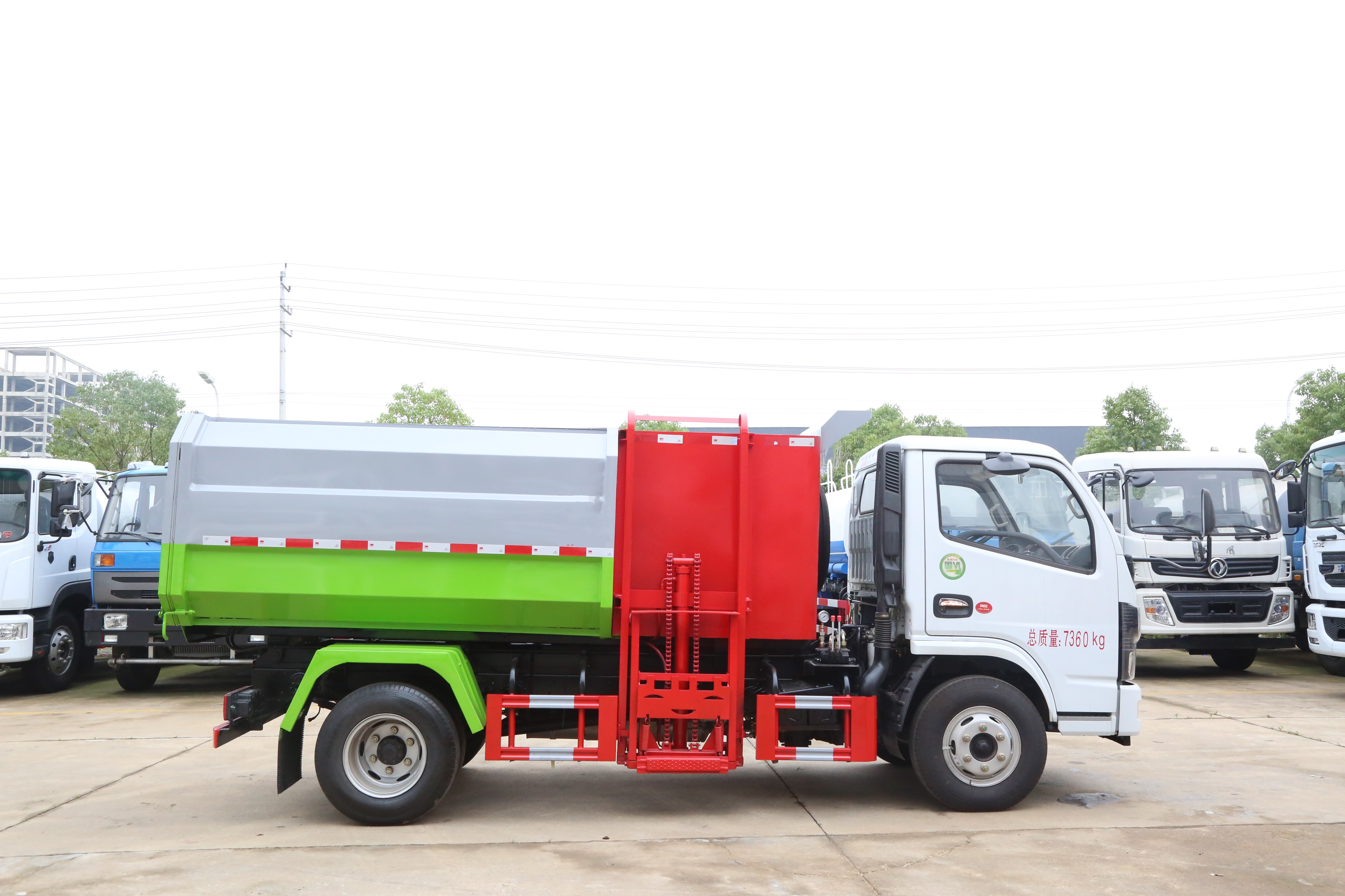 東風6方掛桶垃圾車 東風6方掛桶垃圾車